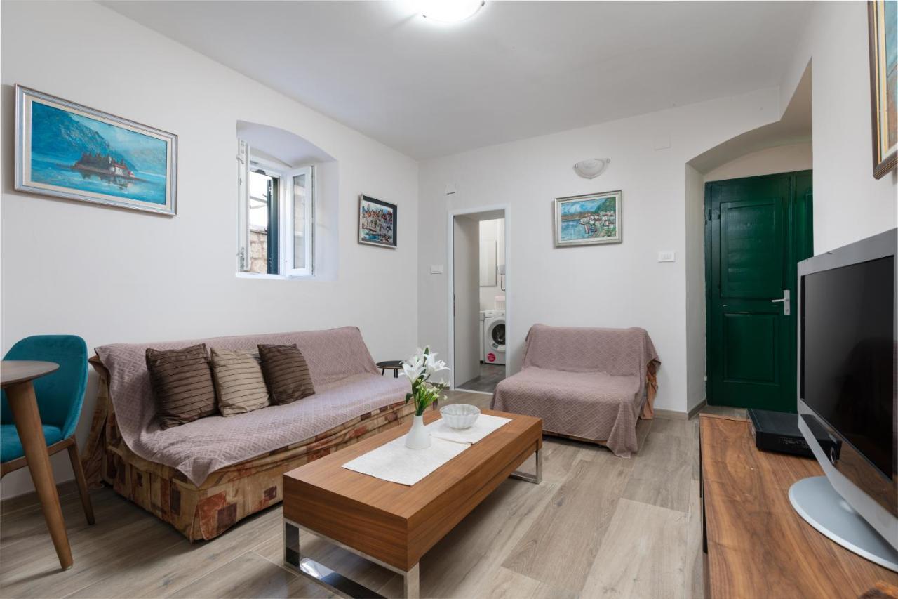 Tanja'S Seafront Orahovac Apartment كوتور المظهر الخارجي الصورة
