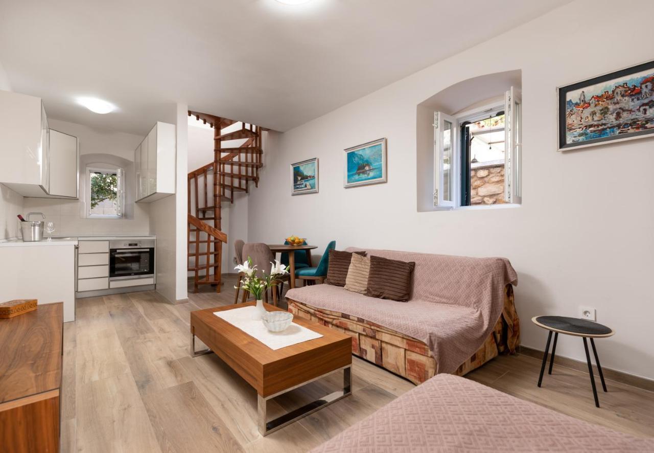 Tanja'S Seafront Orahovac Apartment كوتور المظهر الخارجي الصورة