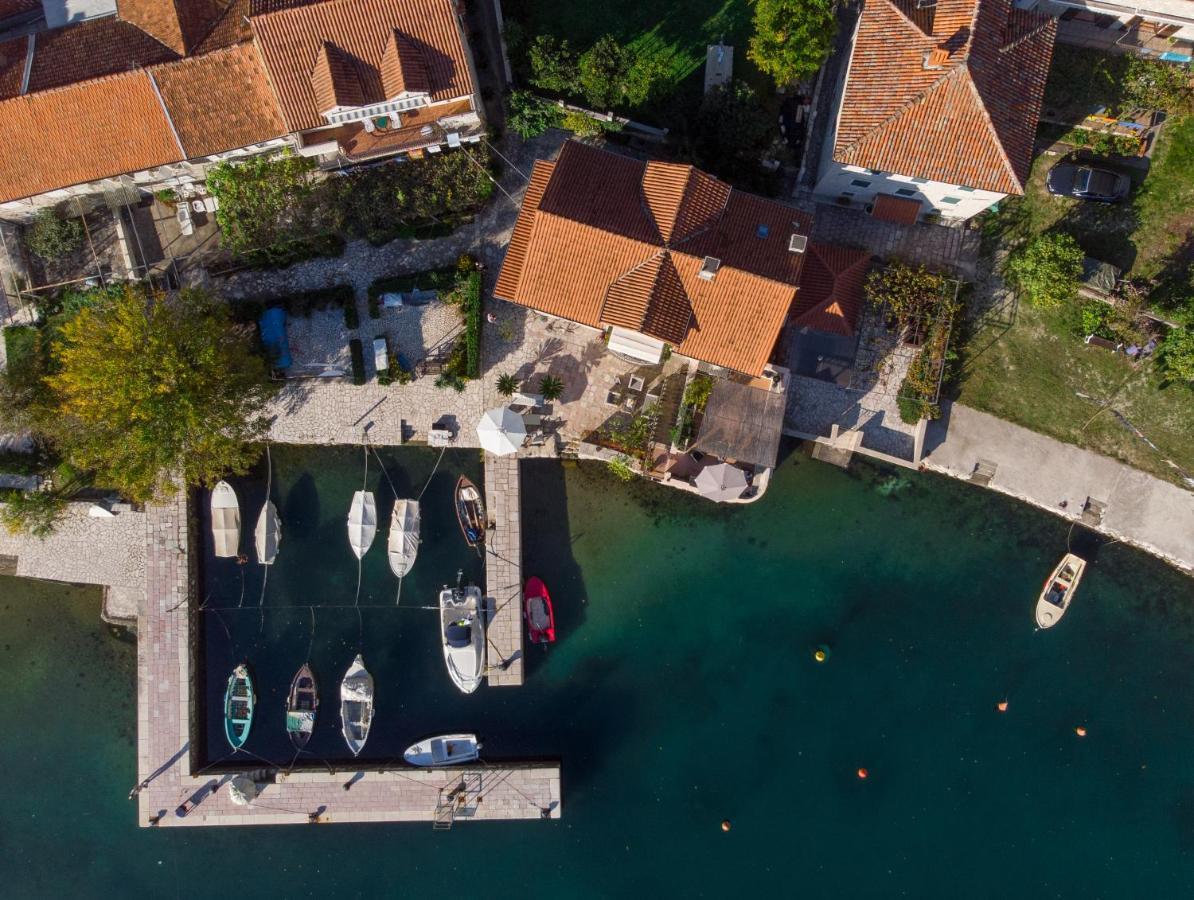 Tanja'S Seafront Orahovac Apartment كوتور المظهر الخارجي الصورة