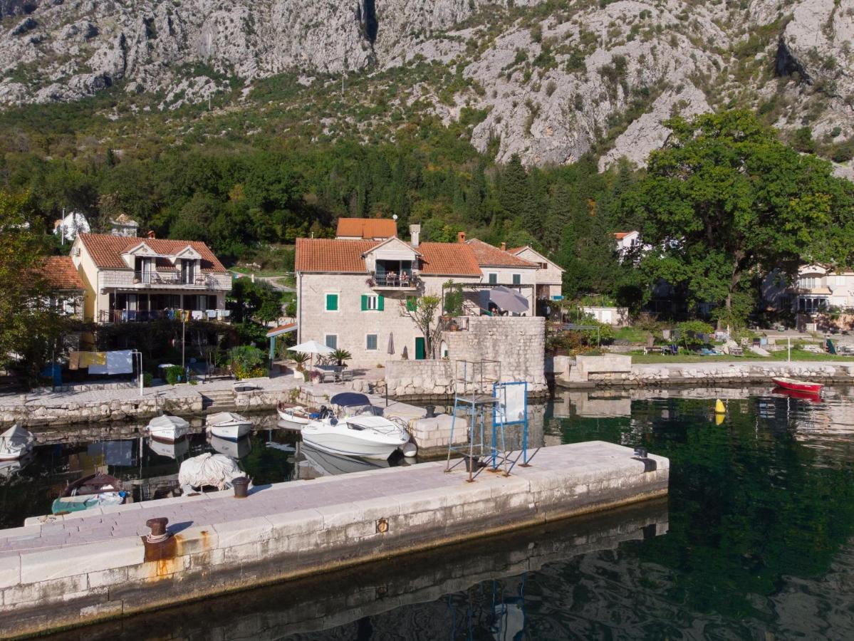 Tanja'S Seafront Orahovac Apartment كوتور المظهر الخارجي الصورة